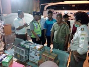 Balai Karantina Cilegon Sita Ratusan Burung Langka