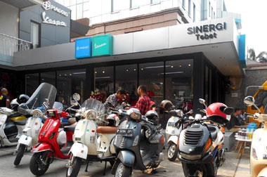 Piaggio Indonesia Ekspansi Jangkauan di Jakarta Selatan