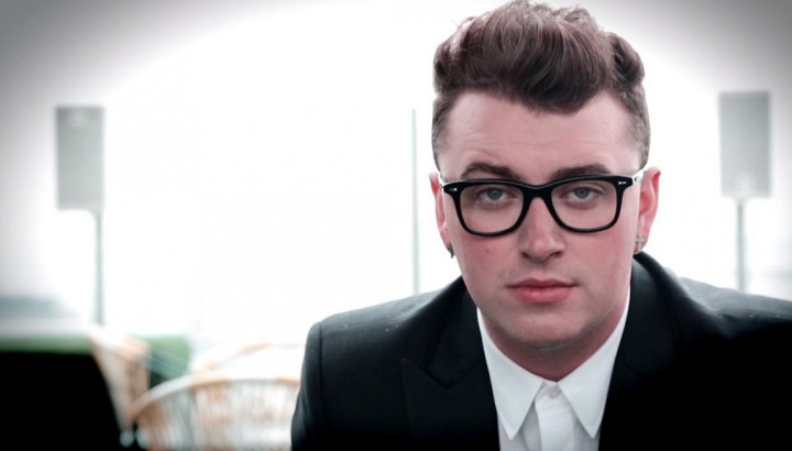 Sam Smith Bawakan Ulang Lagu Amy Winehouse