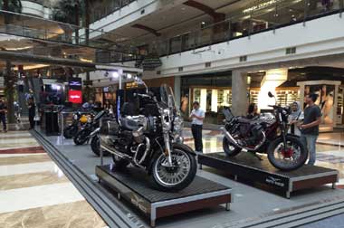 Konsep MotoPlex Piaggio Indonesia Berakhir di PIM 2