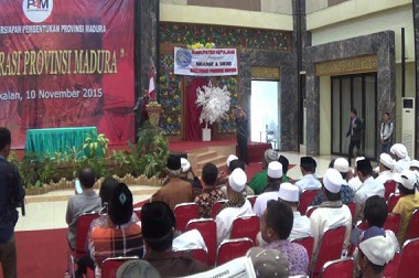 Ratusan Warga Hadiri Deklarasi Provinsi Madura di Bangkalan
