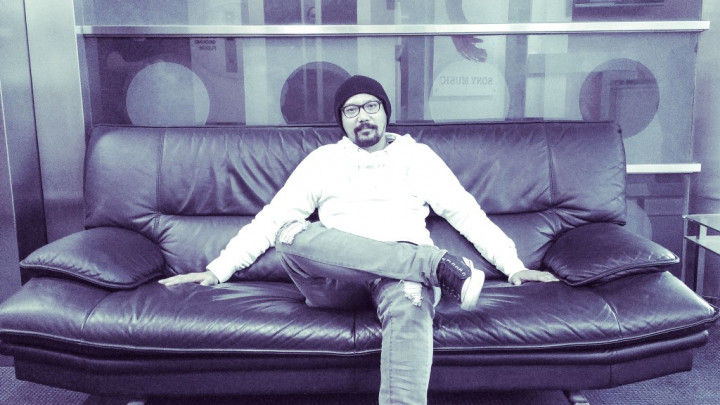 Yoyo, Cerita soal Padi, Musikimia dan Pinangan Dewa