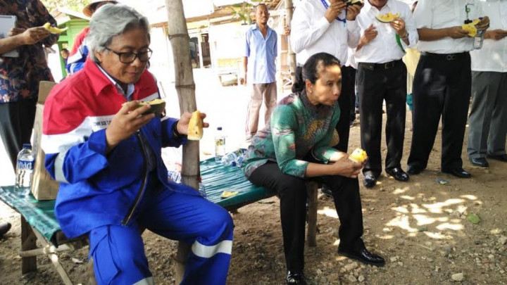 Sebelum Kunjungan Kerja, Menteri BUMN: Ayo Dicoba Dulu Semangkanya!