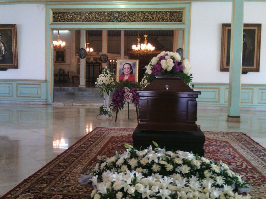 Jenazah Gusti Nurul di Pura Mangkunegaran, Solo, Jawa Tengah, Rabu (11/11/2015). (Metrotvnews.com/Pythag Kurniati)