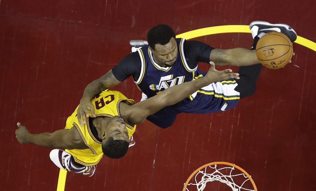 Suasana pertandingan Cleveland Cavaliers vs Utah Jazz. (Foto: AP/ Ron Schwane)