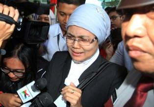 Sekjen DPR Diperiksa KPK