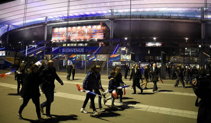 Ungkapan Duka Cita dari Dunia Sepak Bola untuk Paris