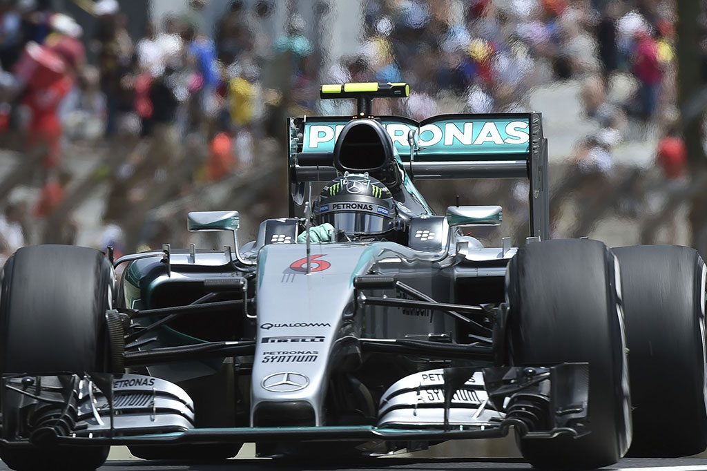 Rosberg Start Terdepan di GP Brasil