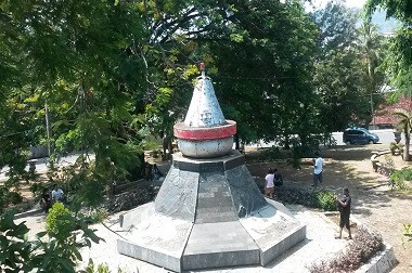 Looking at 30-Meter Tsunami Trace in Lampung