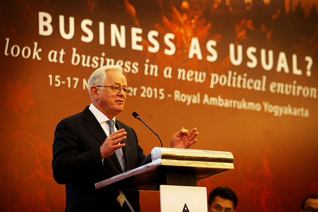 Andrew Robb Hadiri Konferensi Perdagangan Indonesia-Australia
