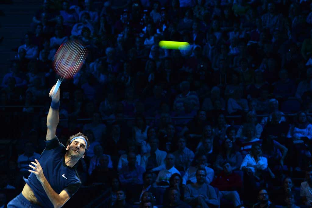 Federer Hentikan Laju tak Terkalahkan Djokovic