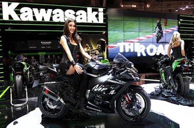 New Ninja ZX-10R 2016, Komitmen Kawasaki di Balap Superbike