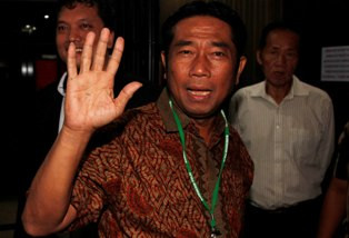 Lulung Ajak Ahok Kerja Benar