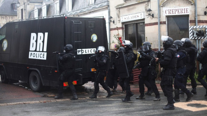 Pengamanan Laga El Clasico Dilipatgandakan