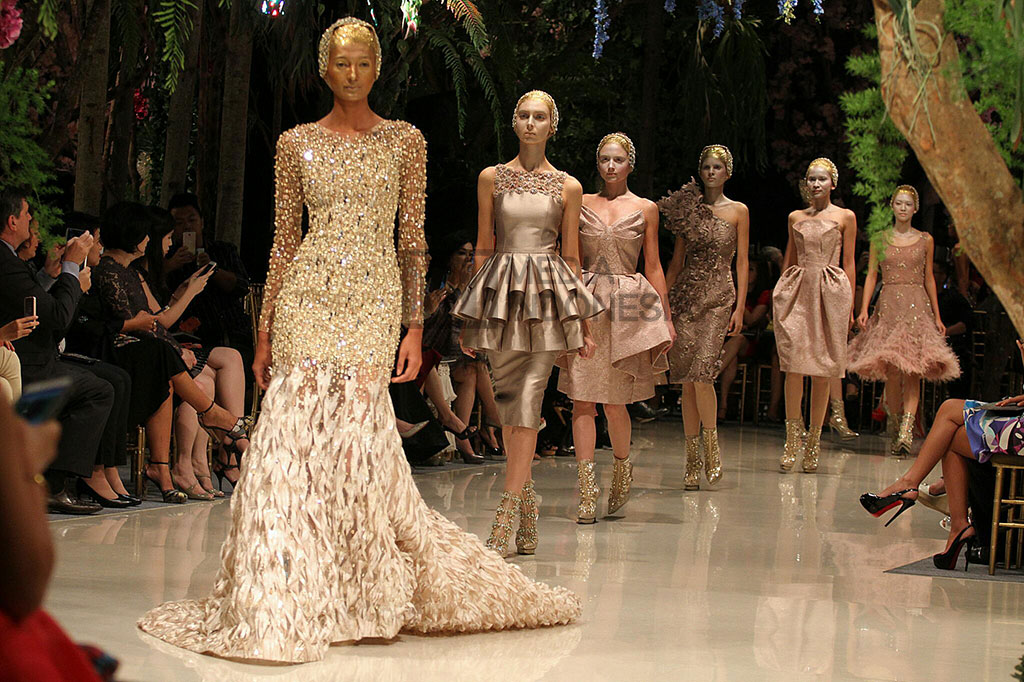 Sebastian Gunawan Pamerkan Koleksi Busana Terbaru 