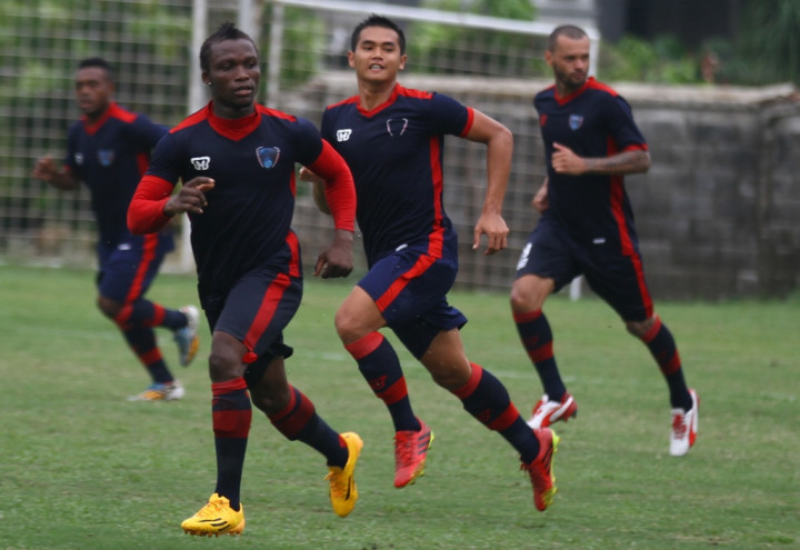 PBR Taklukkan Persegres dengan 9 Pemain