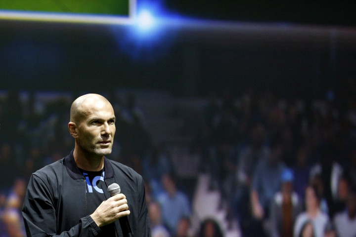 Legenda Barca Dukung Zidane Latih Real Madrid