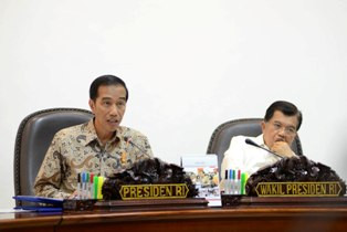 Jokowi: Menteri Harus Satu Visi dengan Presiden