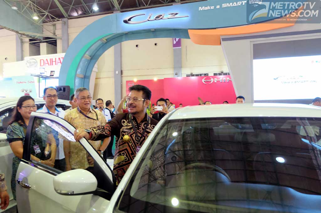 Syahrul Yasin Limpo membuka gelaran GIIAS Makassar 2015. MTVN/Ekawan Raharja