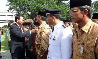 Ahok Copot Sejumlah Kepala Dinas Siang Ini 