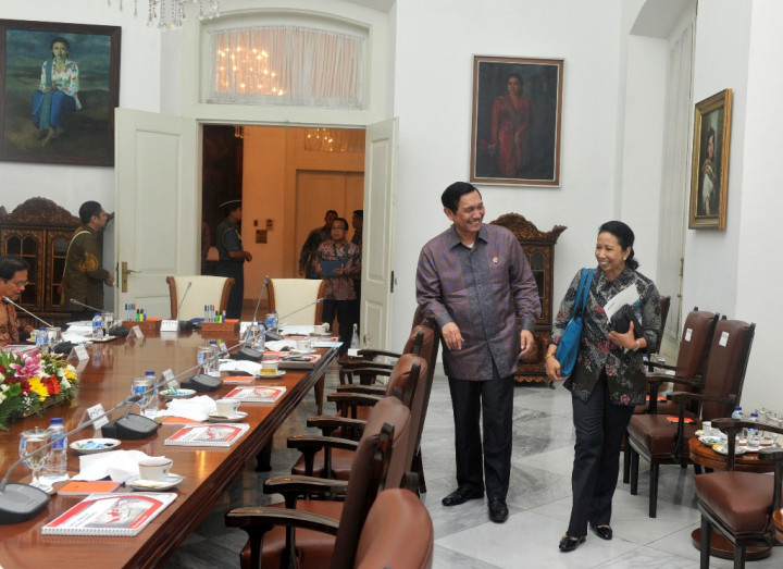 Ini Lima Menteri dengan Citra Terburuk Versi Netizen