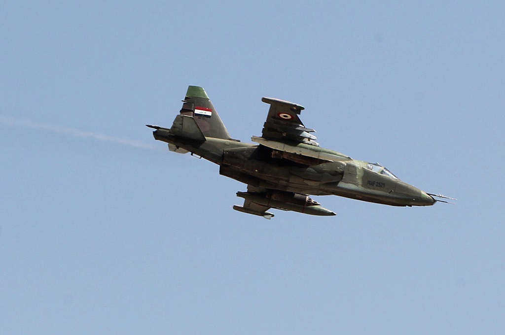 Pesawat jet tempur Sukhoi Su-25. (Foto: AFP/AHMAD AL-RUBAYE)