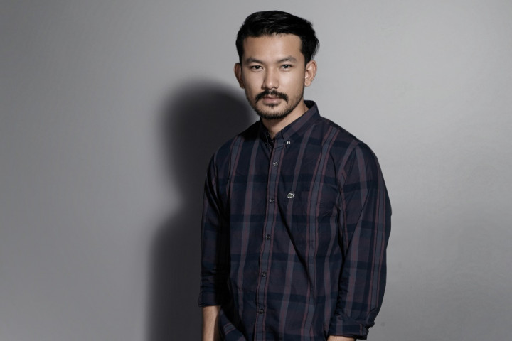 Rio Dewanto Hobi Belanja Online