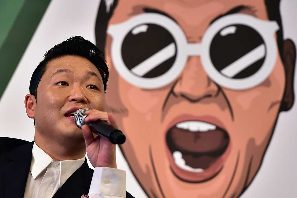 Psy Promosikan Album Barunya