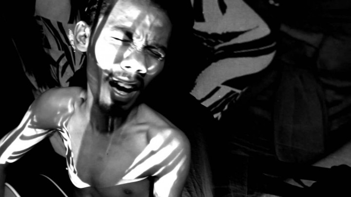 Persembahan Cinta Penyanyi Jalanan untuk ODHA