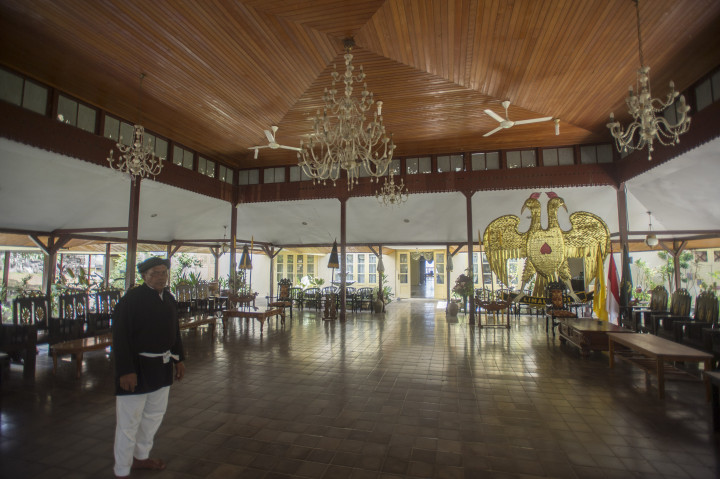 Jalan-jalan ke Pulau Rempah Ternate     