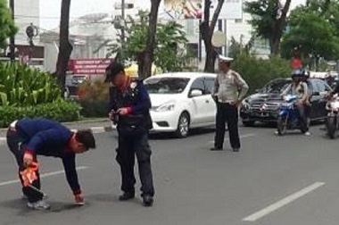 Lubang Jalan di Lokasi Tabrakan Lamborghini Dihitung