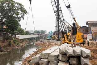 Ahok Berikan Segudang Tugas Buat Teguh