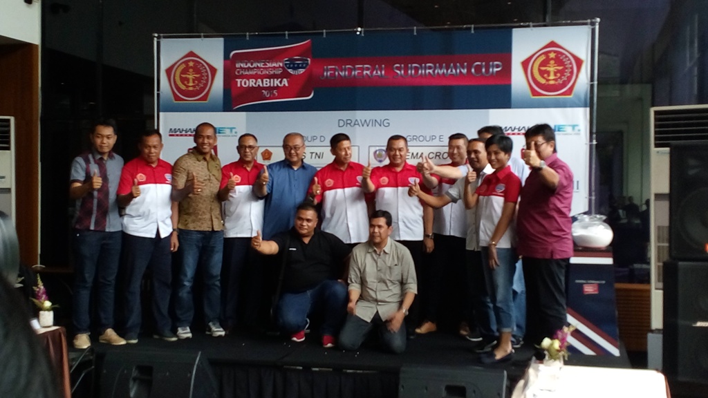 Perwakilan delapan klub peserta Piala Jenderal Sudirman hadir pada sesi undian (MTVN - Krisna Octavianus)