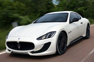 Kait Pintu Bermasalah, Maserati <i>Recall</i> GranTurismo dan Convertible 