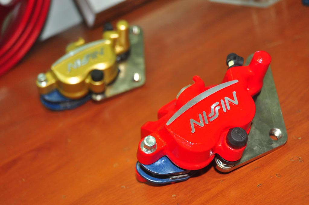 Nissin Samurai Brake, tersedia untuk motor produksi lokal. MTVN/ A. Harry Budiawan