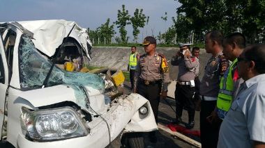 Dua Kecelakaan di Tol Cipali Akibat Sopir Mengantuk