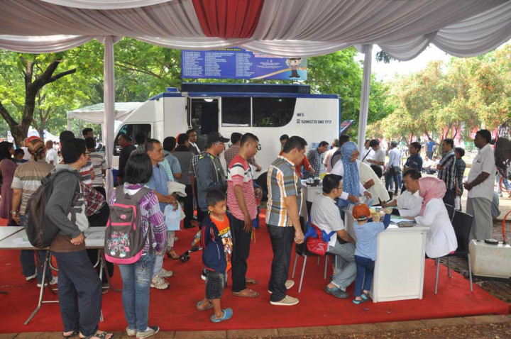 Masyarakat Sambut Baik Kehadiran SIM Online 