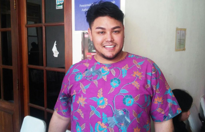 2016, Ivan Gunawan Kembangkan Tren Batik