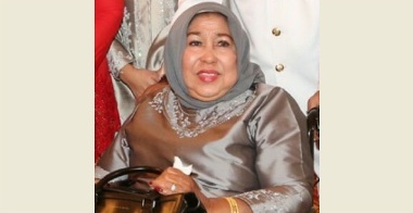 Ibu Rano Ingin Dimakamkan di Samping Suami