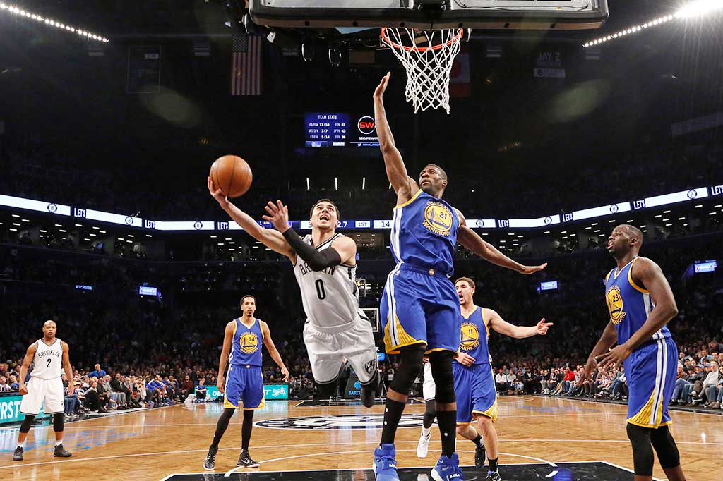 Warriors Kalahkan Nets 114-98