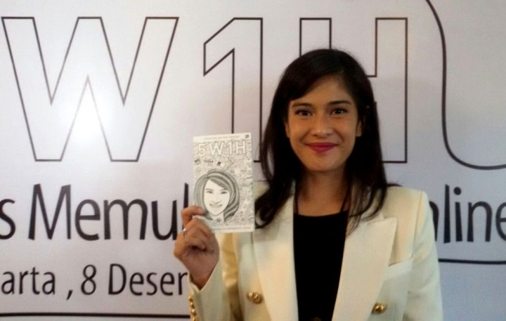 Pertama Kali Berbisnis Online, Dian Sastro Ditertawai Suami
