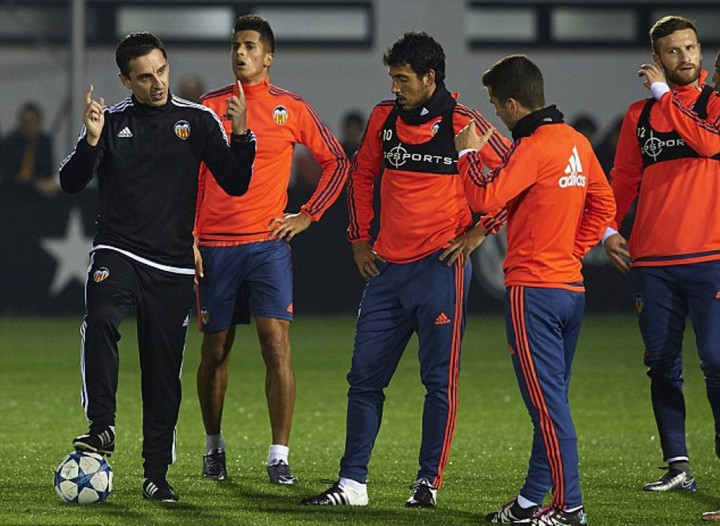 Komentar Bek Valencia setelah Latihan Perdana dengan Neville