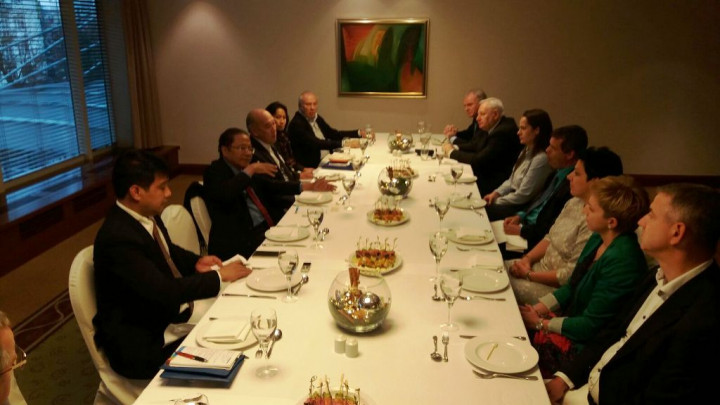 Pengusaha Travel & Hotel Polandia 'Curhat' ke Menko Rizal