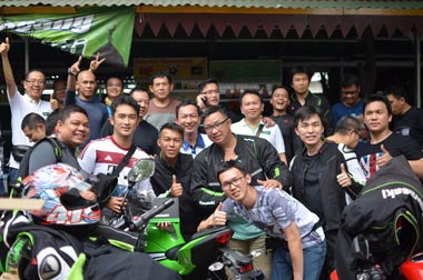 Kawasaki Dealers Community Adakan Munas Pertama  
