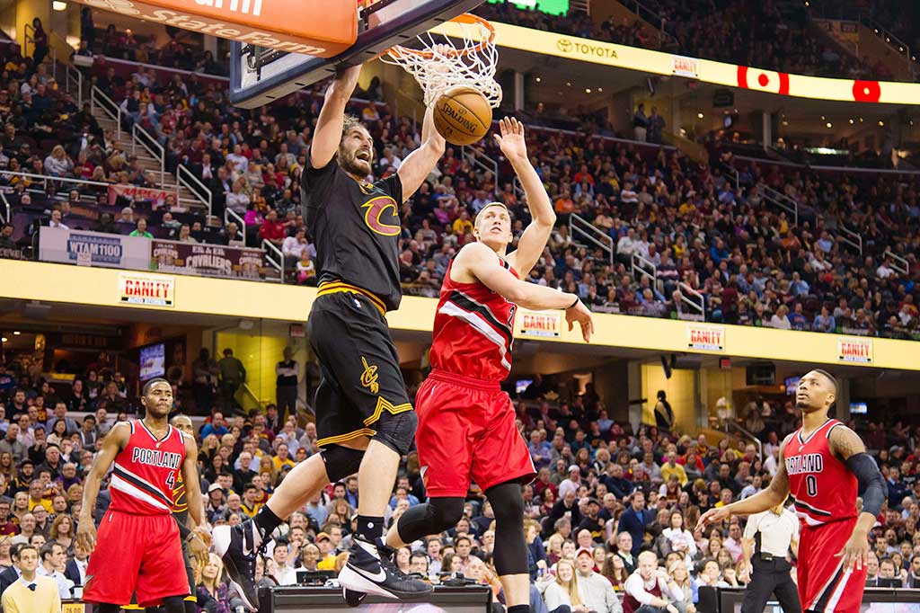 Cavaliers Tundukkan Blazers 105-100
