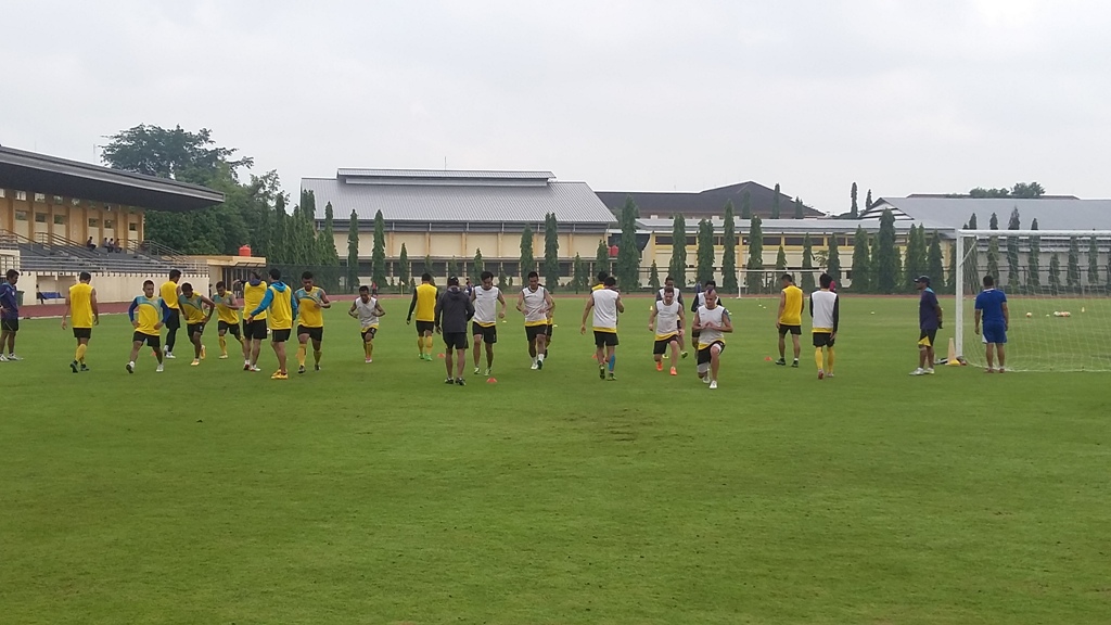 Suasana latihan Arema jelang bentrok dengan Persipura Jayapura. (Foto: Metrotvnews.com/Ahmad Mustaqim)