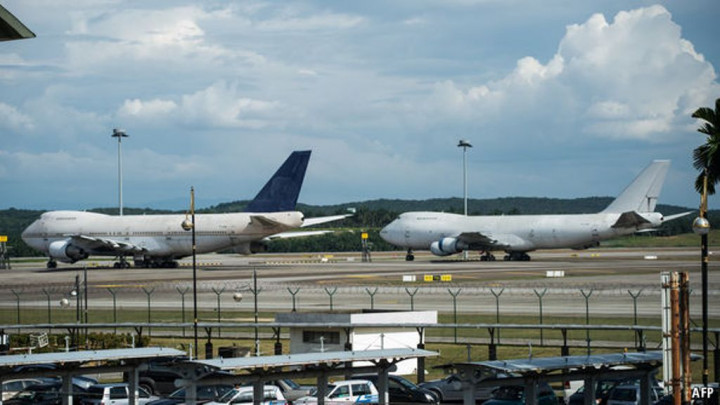 Tiga Pesawat Terdampar di Bandara Kuala Lumpur