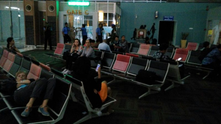 Dua Pramugari Sakit, Pesawat AirAsia Jakarta-Bali Batal Terbang