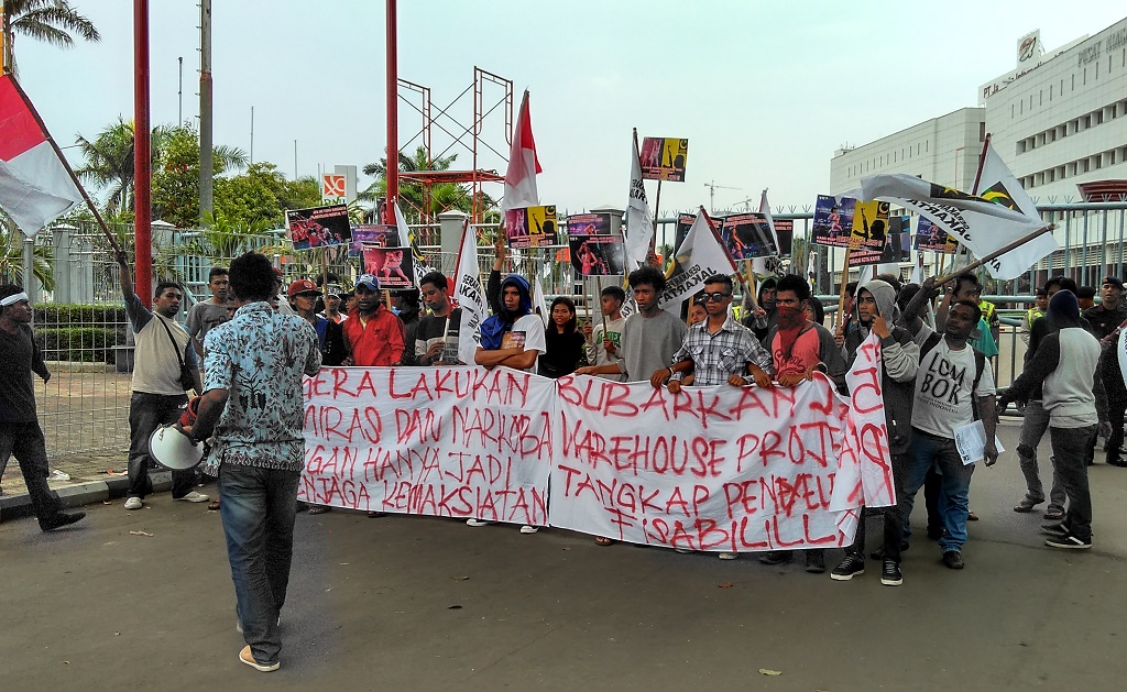 Aksi demo di depan pintu masuk acara DWP 2015. (Foto:MTVN/Putu Radar)