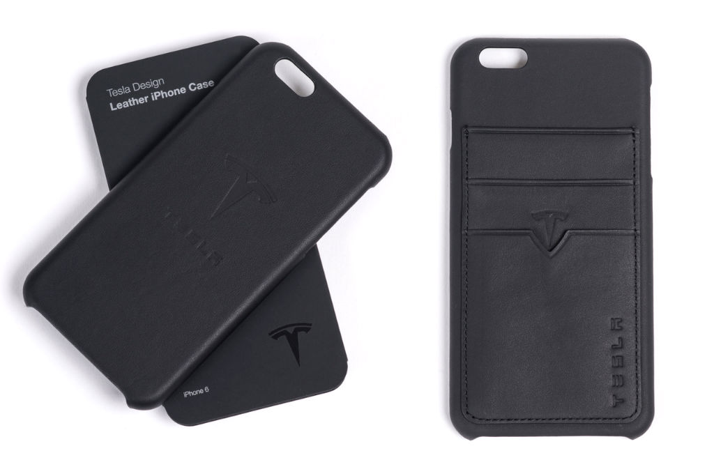 Tesla hadir dengan casis iPhone 6/6S berbahan kulit yang sama untuk kursi kendaraannya.